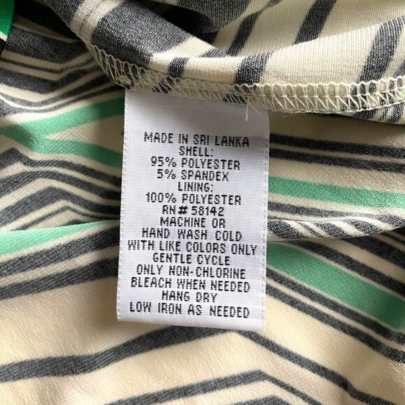 Maggy London Sleeveless Dress in Geometric Striped Pattern Sz 8 Modern Chic City - Picture 8 of 10